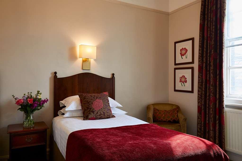 Macdonald Kilhey Court Hotel